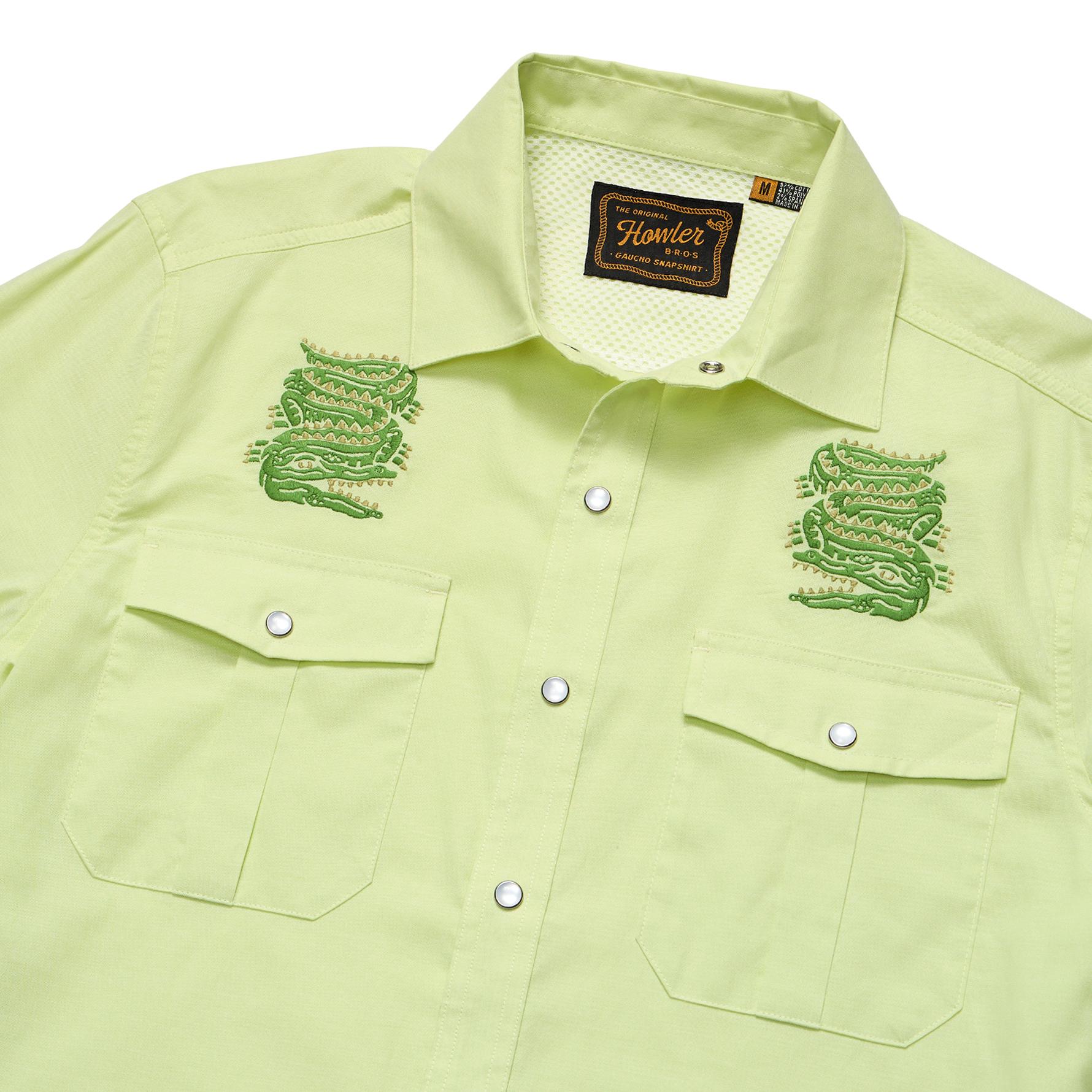 Howler Brothers Gaucho Snapshirt Men's in Slithering Gators